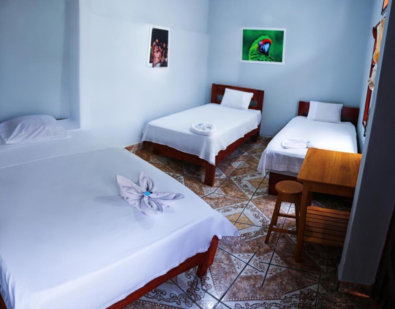 Tengana Hospedaje Y Tours Tarapoto Exteriör bild