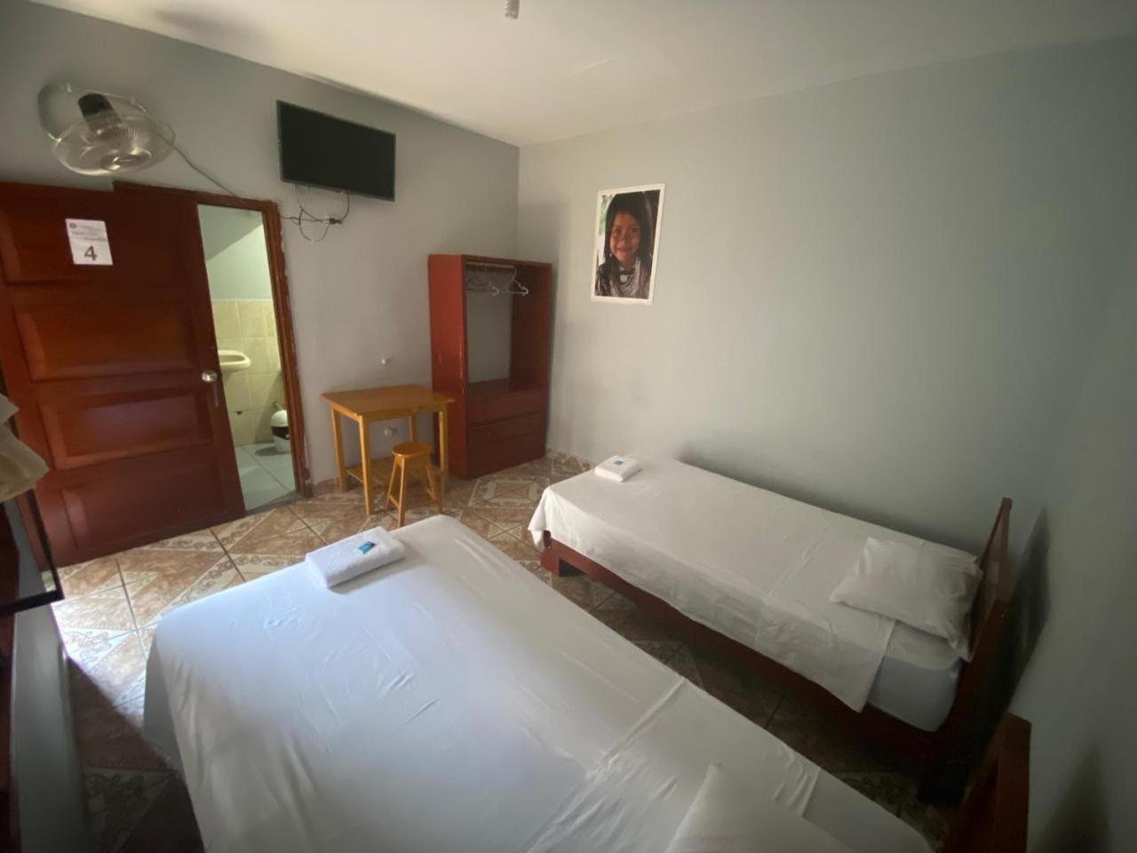 Tengana Hospedaje Y Tours Tarapoto Exteriör bild