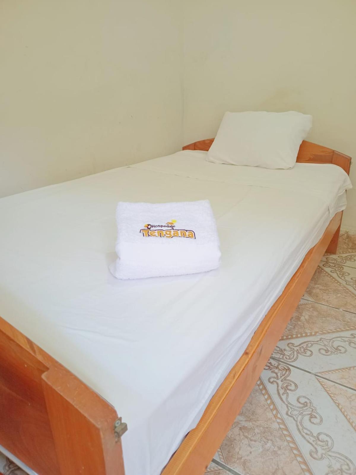 Tengana Hospedaje Y Tours Tarapoto Exteriör bild